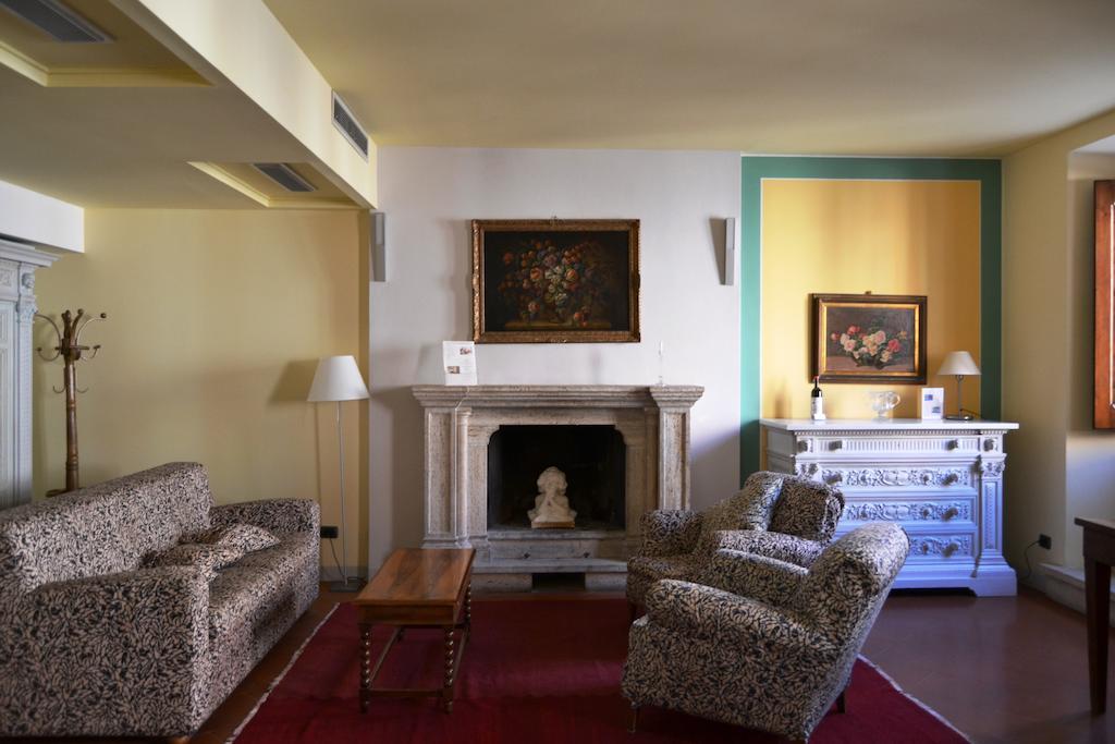Casa Lemmi Vendégház San Quirico dʼOrcia Szoba fotó